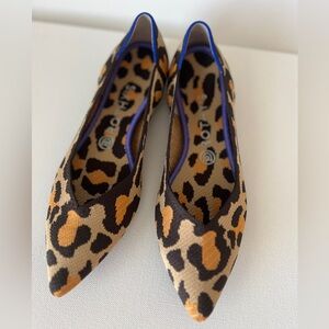 Rothy’s The Point big cat textile cheetah print pointed toe ballet flats size 9